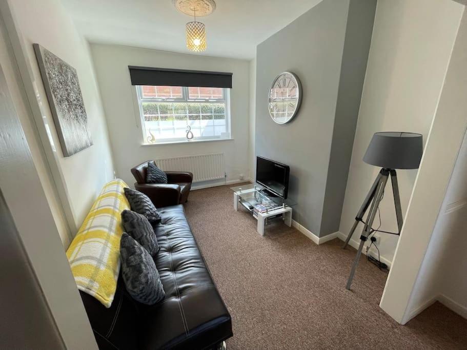 Lovely Seaside House In Cleethorpes - Sleeps 6 Buitenkant foto
